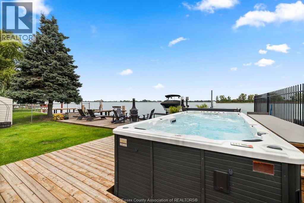 8678 RIVERSIDE DRIVE - Image 42
