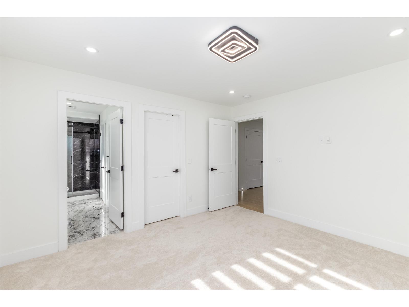 Photo of 3265 SATURNA CRESCENT 24