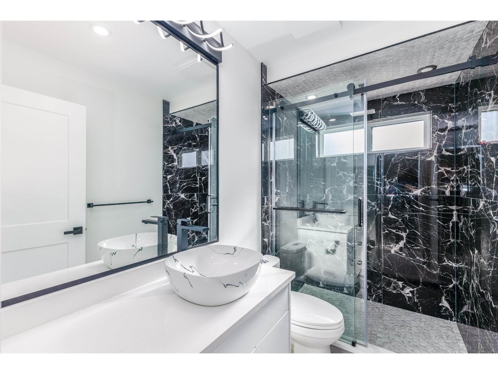 Photo of 3265 SATURNA CRESCENT 22