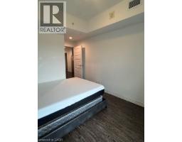 158 King Street Unit# 1502, Waterloo, ON N2J0E5 Photo 8