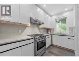 4324 Glencanyon Drive, North Vancouver, BC V7N4B3 Photo 22