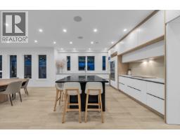 4324 Glencanyon Drive, North Vancouver, BC V7N4B3 Photo 7