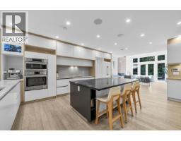 4324 Glencanyon Drive, North Vancouver, BC V7N4B3 Photo 9