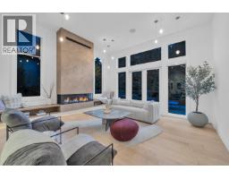 4324 Glencanyon Drive, North Vancouver, BC V7N4B3 Photo 8