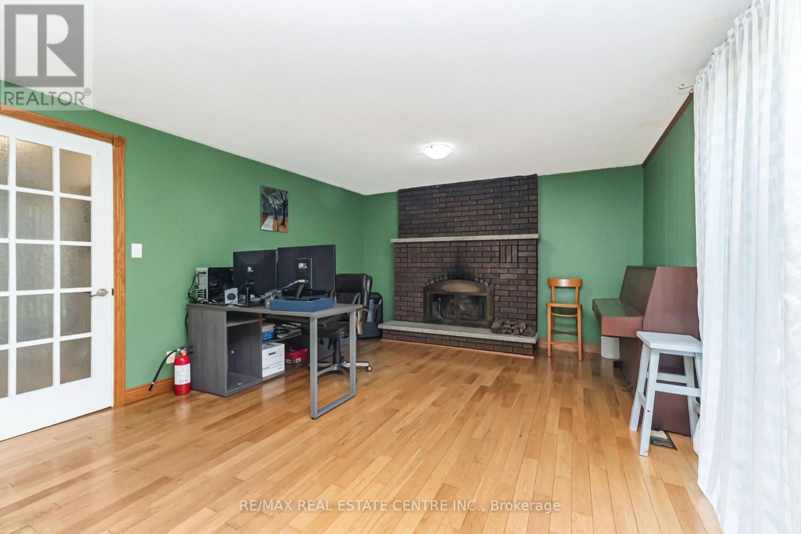 4871 WELLINGTON 29 ROAD - 31