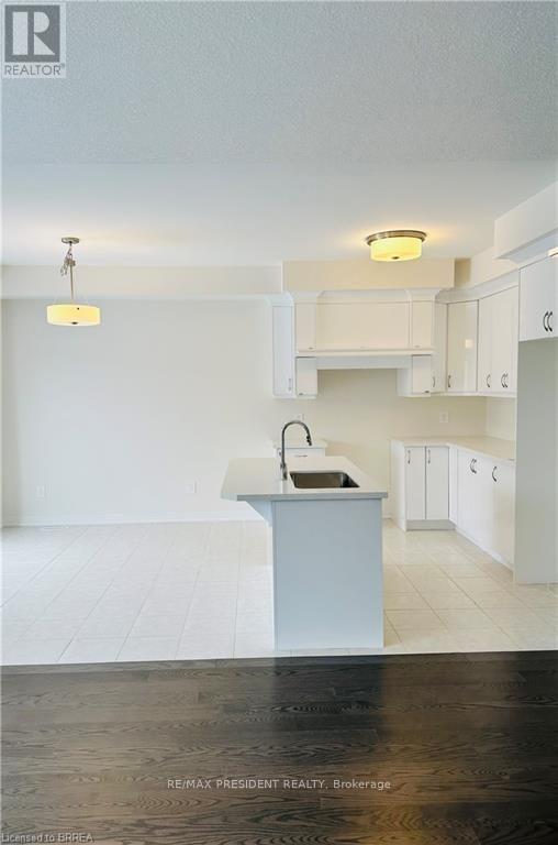 31 STOKES ROAD - 9