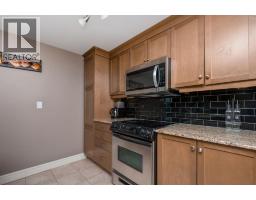 1005, 910 5 Avenue SW - photo 6