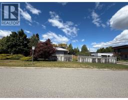 2041 Abbott Street, Kelowna, BC V1Y1C4 Photo 10