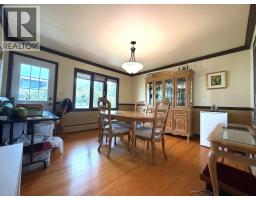 2041 Abbott Street, Kelowna, BC V1Y1C4 Photo 21