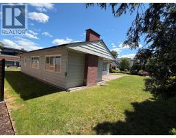 2041 Abbott Street, Kelowna, BC V1Y1C4 Photo 8