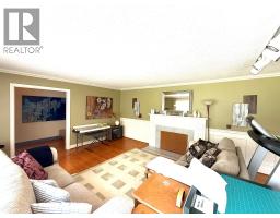 2041 Abbott Street, Kelowna, BC V1Y1C4 Photo 20