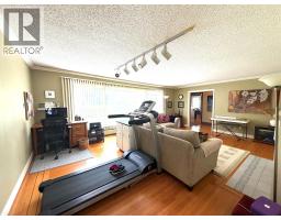 2041 Abbott Street, Kelowna, BC V1Y1C4 Photo 19