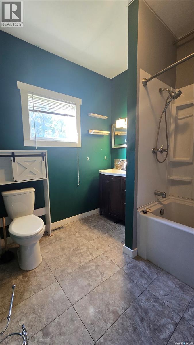 628 Walsh AVENUE - 13