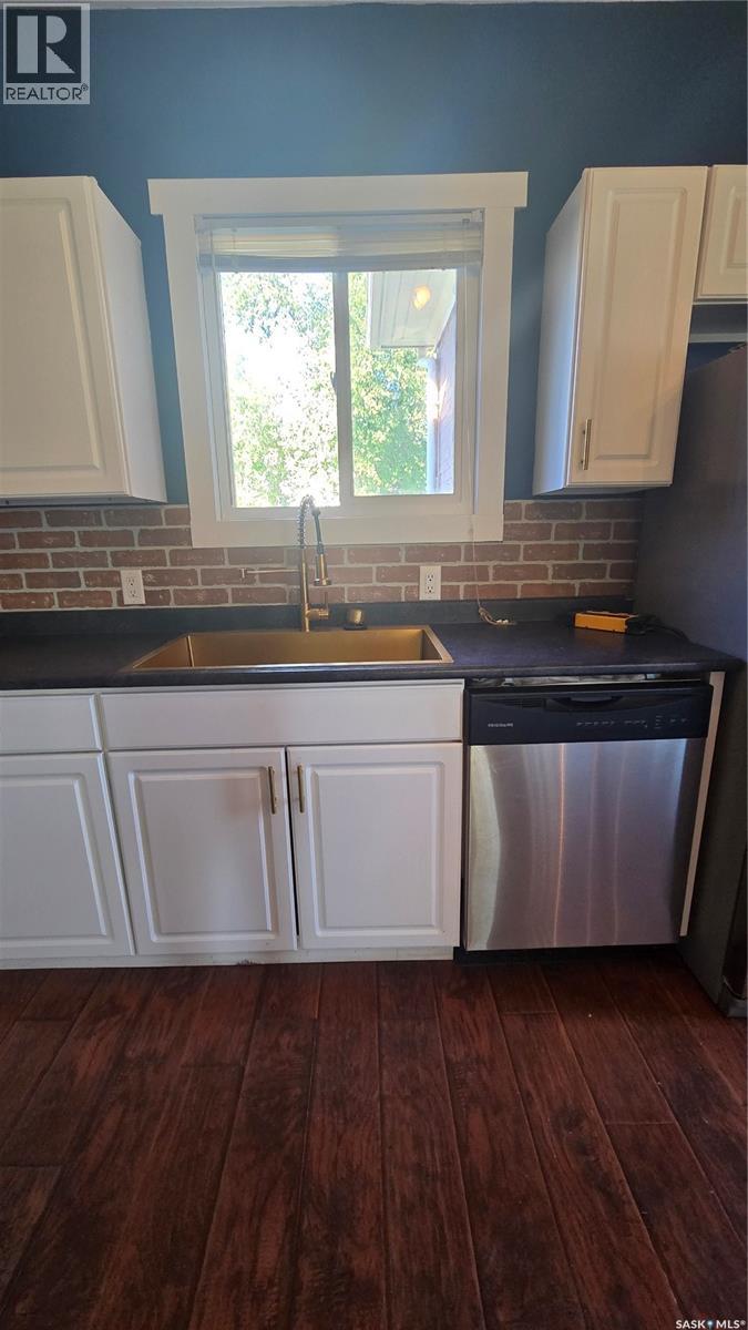 628 Walsh AVENUE - 16