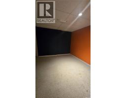 628 Walsh Avenue, Oxbow, SK S0C2B0 Photo 17