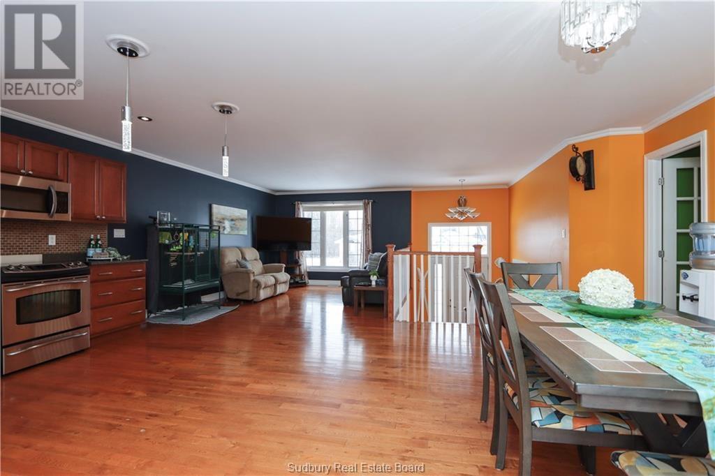 2460 EMILY Street - Image 5
