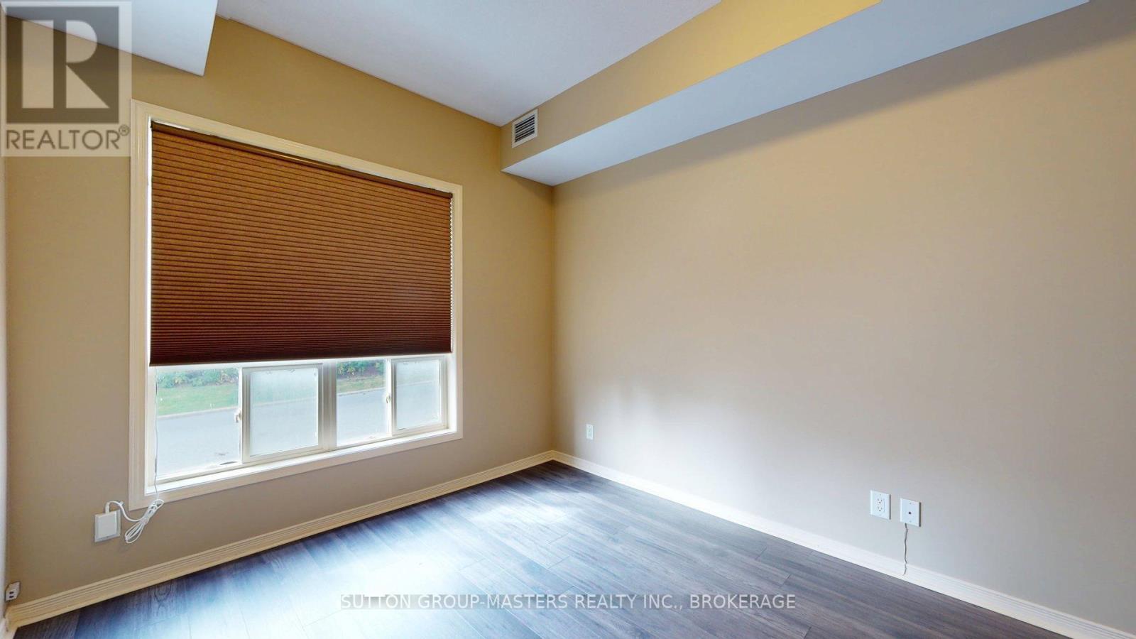 #101 350 WELLINGTON STREET - 13
