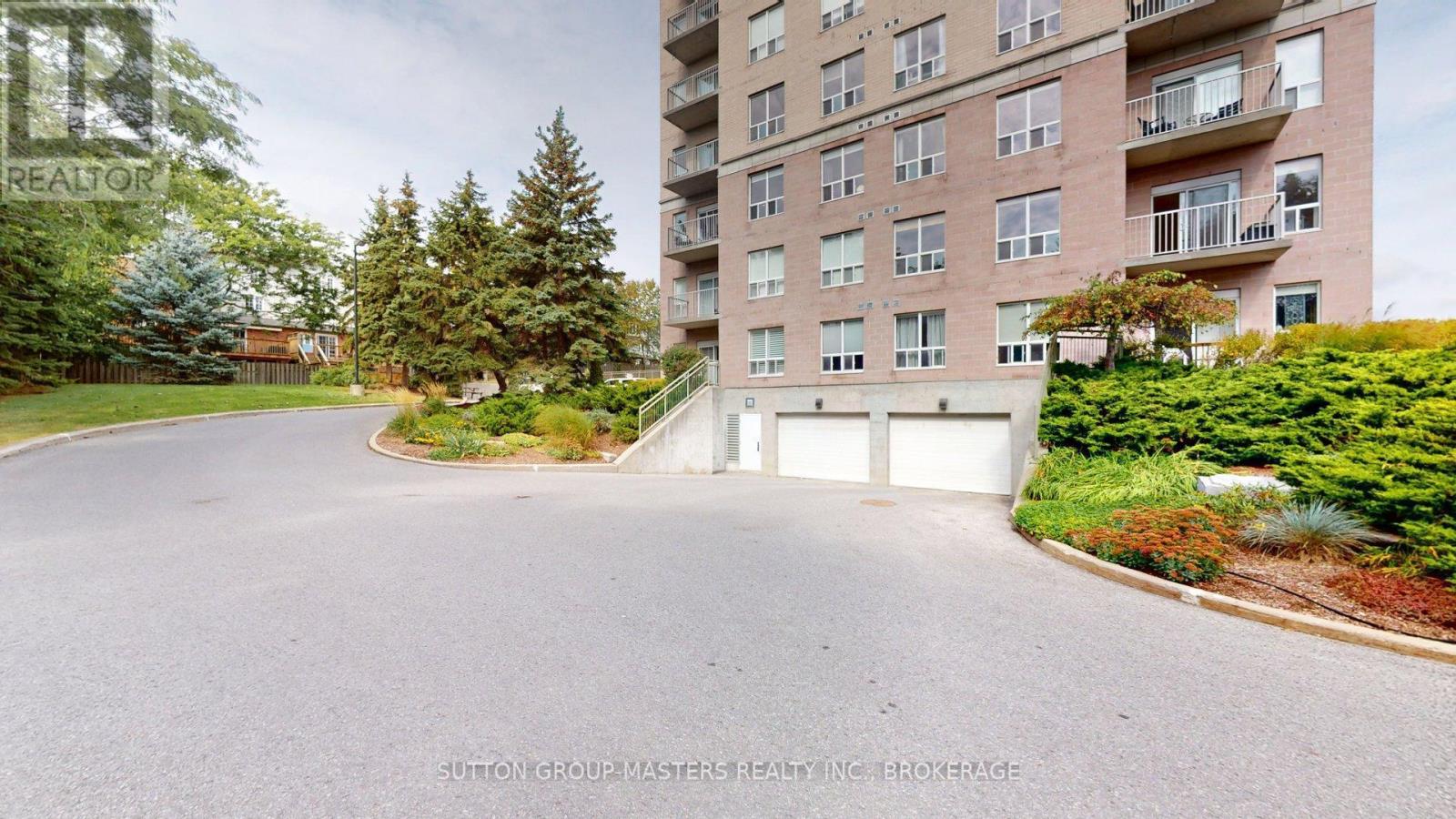 #101 350 WELLINGTON STREET - Image 35