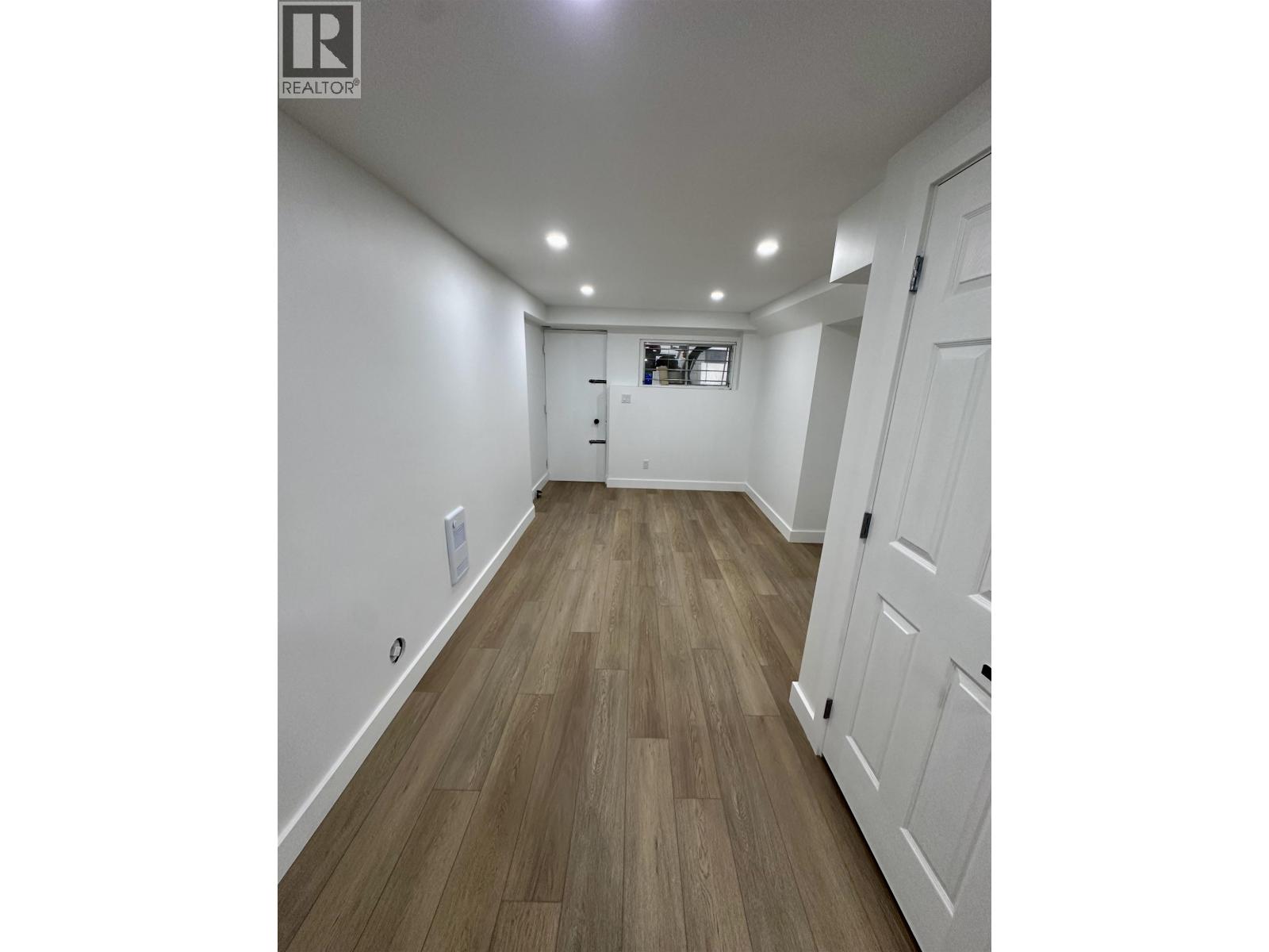 200 ALBERTA PLACE - 21