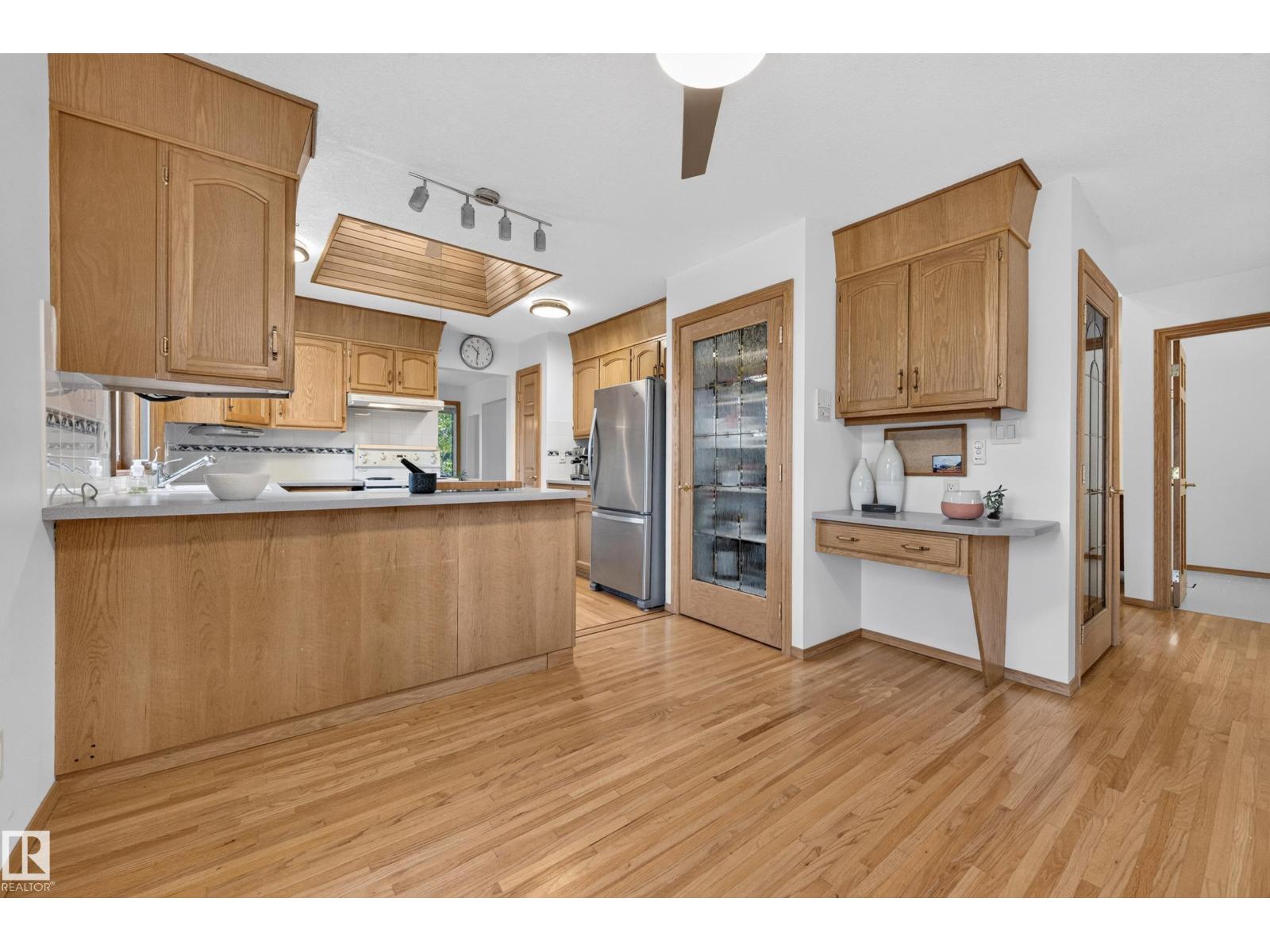 10706 33A AV NW - Image 18