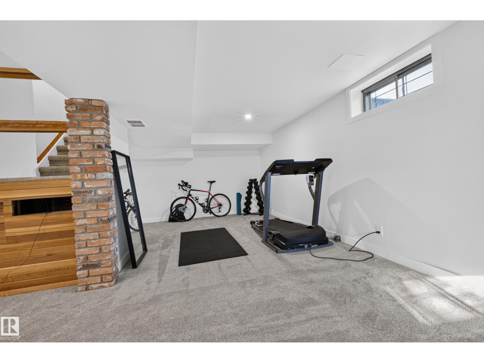 10706 33A AV NW - Image 43