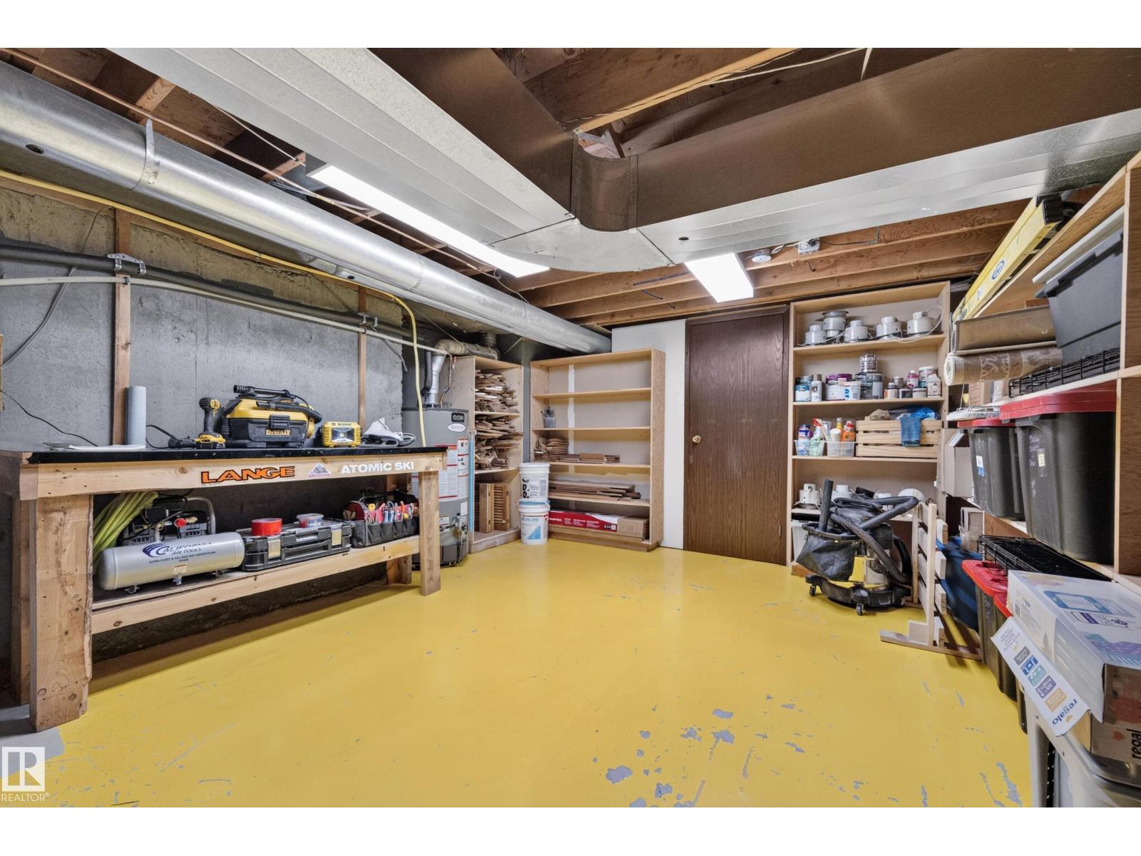 10706 33A AV NW - 50