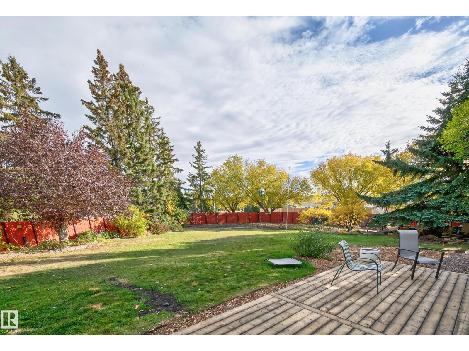 10706 33A AV NW - 52