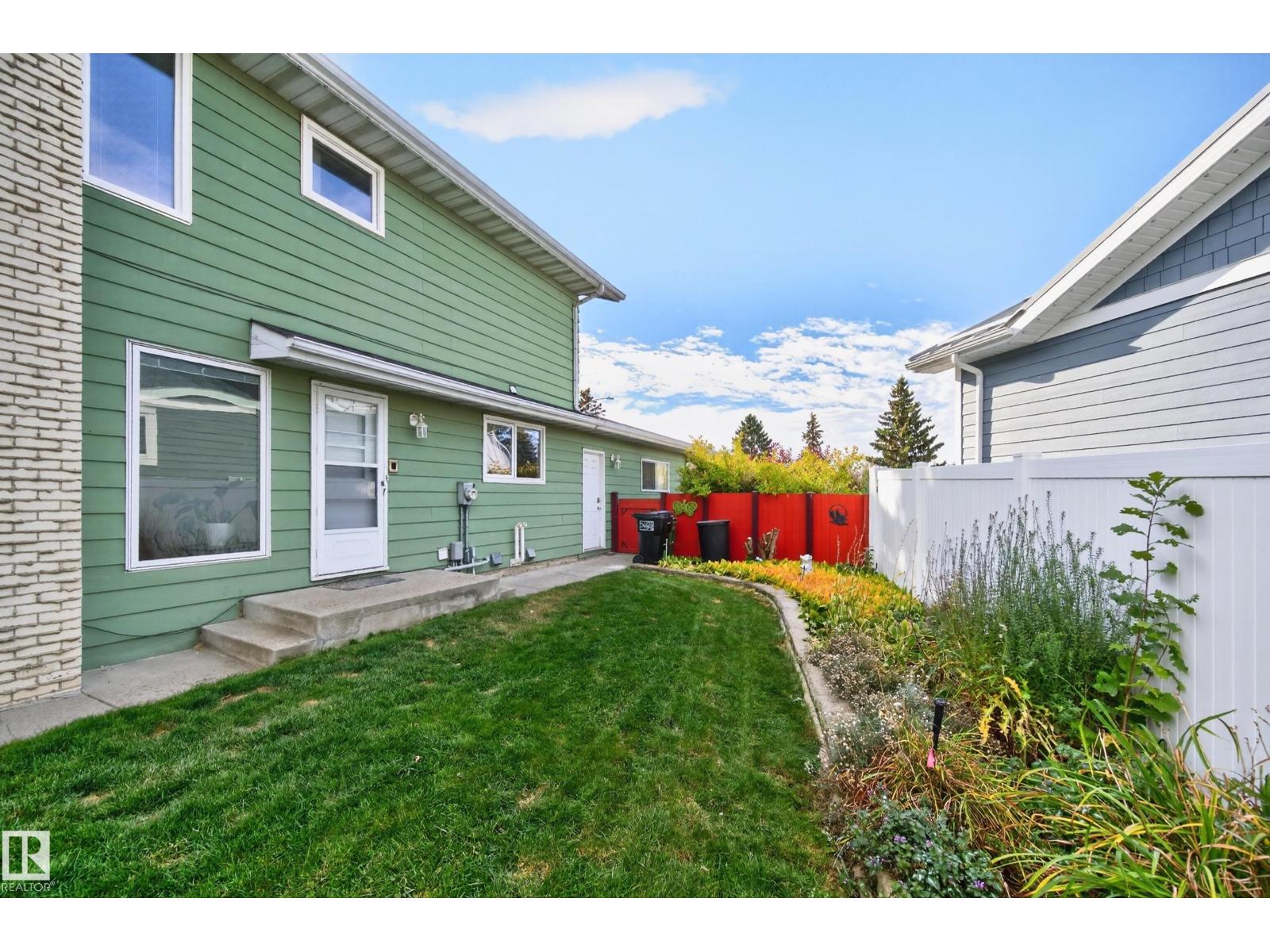 10706 33A AV NW - 62