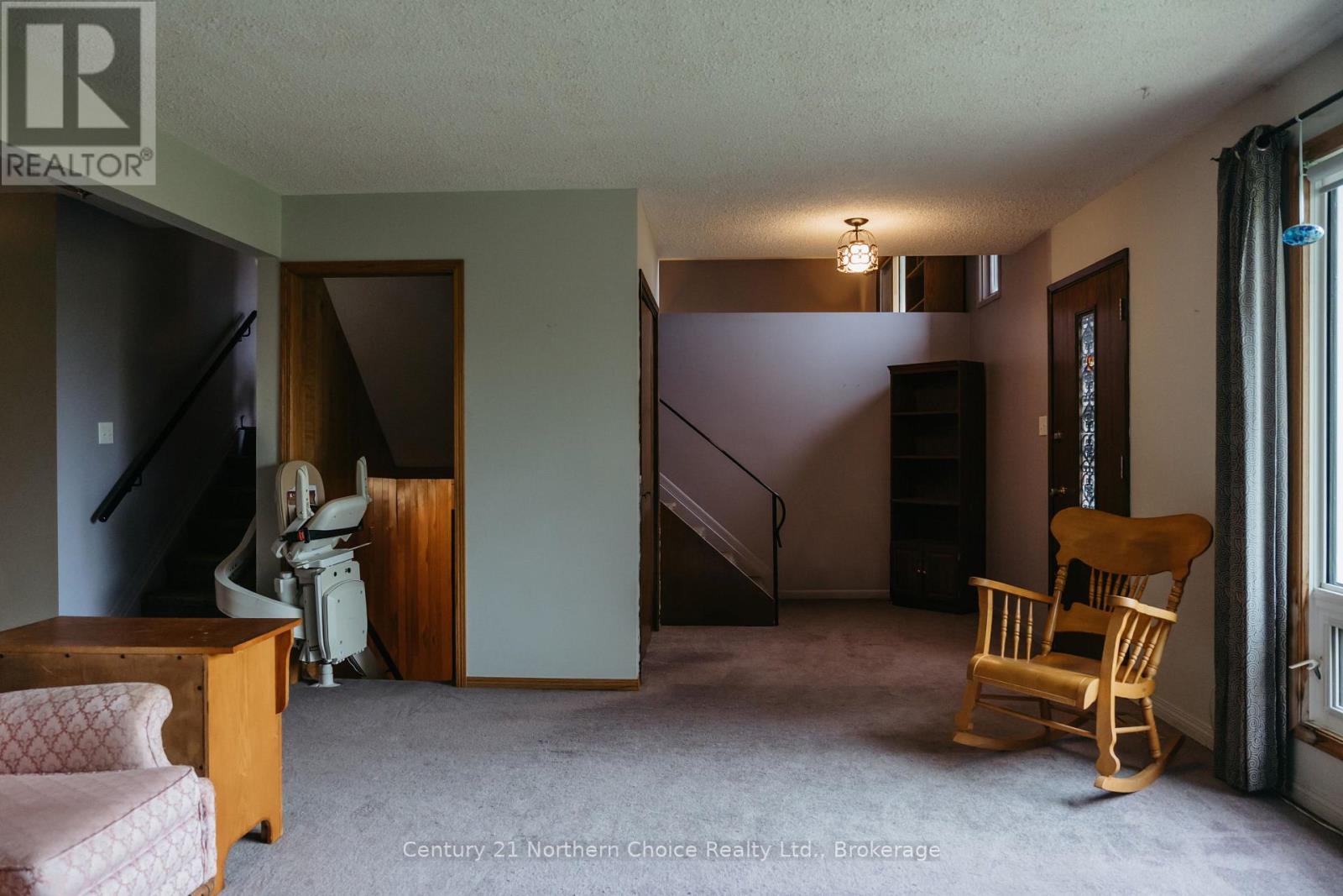 605 NINTH STREET - 15