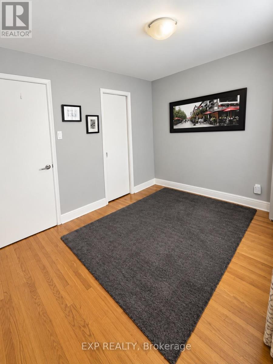 50 HOLLAND AVENUE - 12