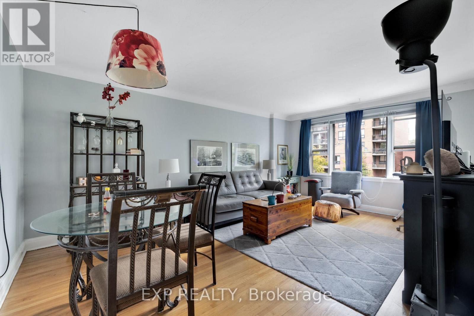 50 HOLLAND AVENUE - Image 20