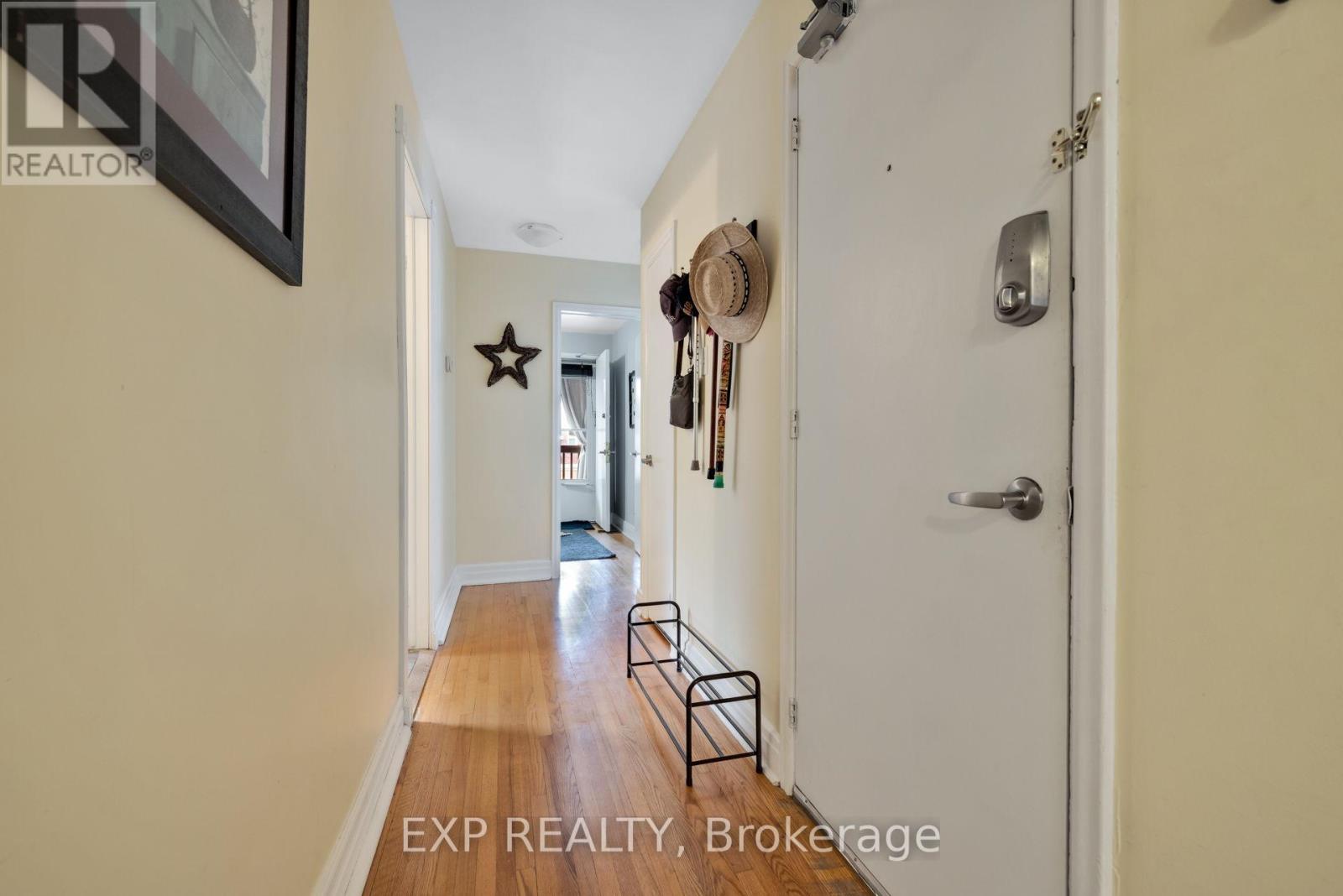 50 HOLLAND AVENUE - 5