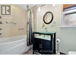 Bathroom - 50 Holland Avenue, Ottawa, ON K1Y0X4 Photo 13