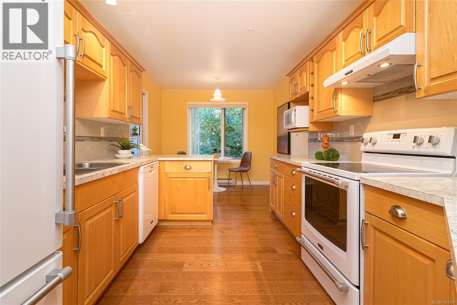 #201 9905 Fifth St - Image 13