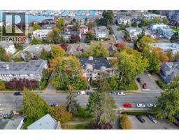 201 9905 Fifth St, Sidney, BC V8L2X6 Photo 39