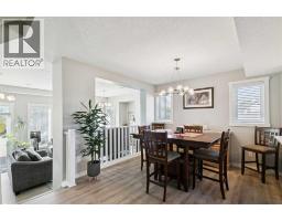 Primary Bedroom - 100, 50 Westland Road, Okotoks, AB T1S2G4 Photo 8