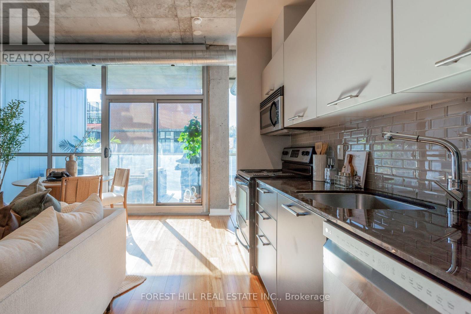 415- 60 Bathurst Street, Toronto, ON photo 6