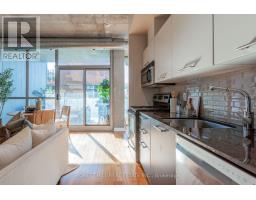 415 - 60 Bathurst Street, Toronto, ON M5V2P4 Photo 6