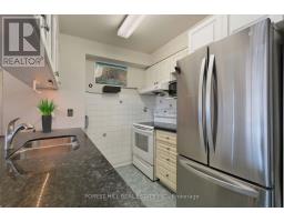 613 - 887 Bay Street, Toronto, ON M5S1Z7 Photo 11