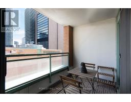 613 - 887 Bay Street, Toronto, ON M5S1Z7 Photo 6