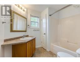 3 Heather Street, Middle Sackville, NS B4C1C9 Photo 20