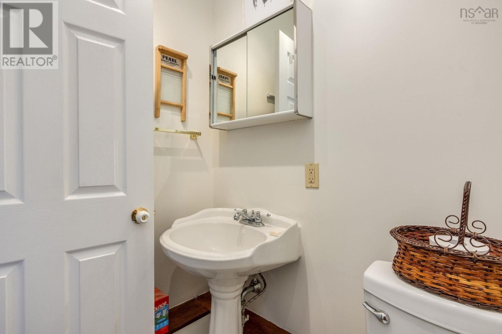 268 Cambridge Mountain Road - Image 46