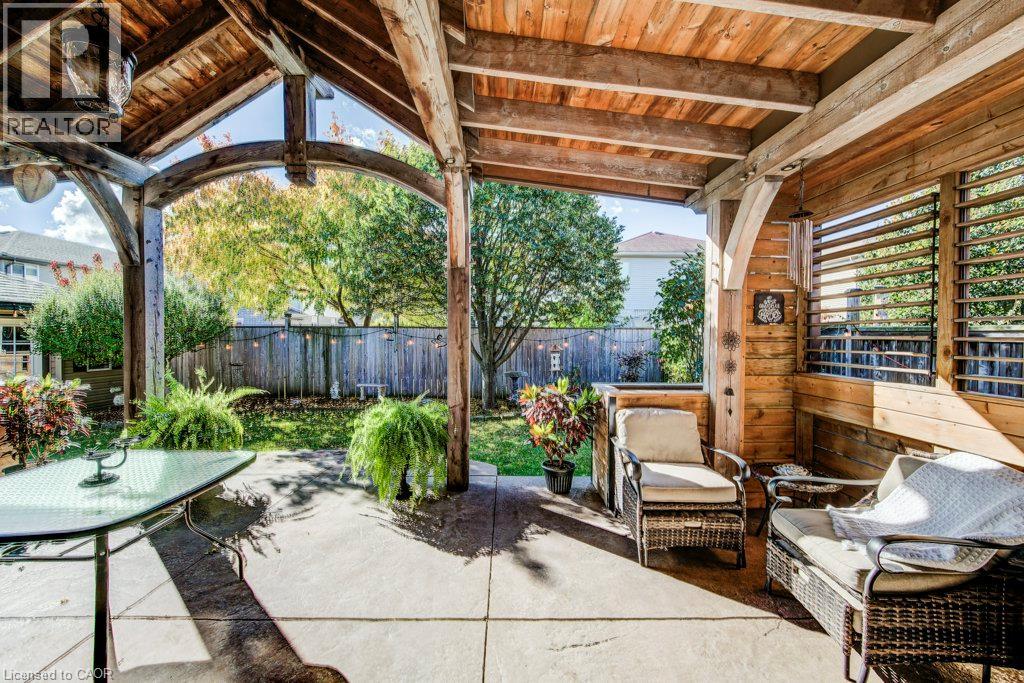 27 CORAL GABLES Crescent - Image 41