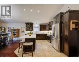 4pc Bathroom - 27 Coral Gables Crescent, Elmira, ON N3B3P4 Photo 15