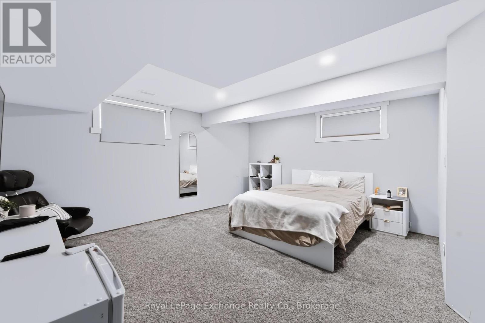 224 PARK STREET - 37