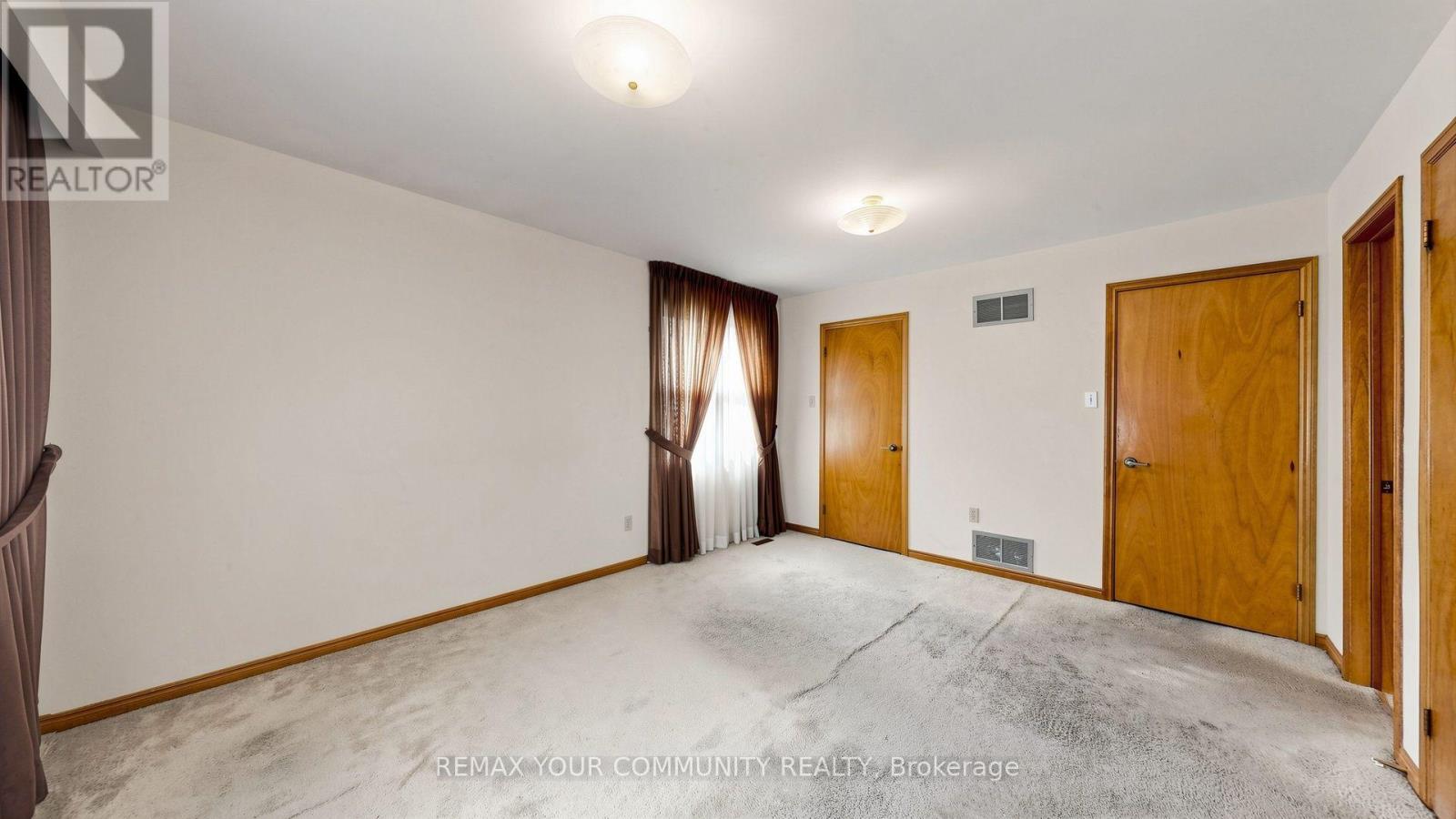 2 Trimontium Crescent, Toronto, ON photo 26