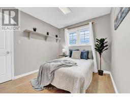 1720 Radcliffe Drive, Oshawa, ON L1K2T1 Photo 12