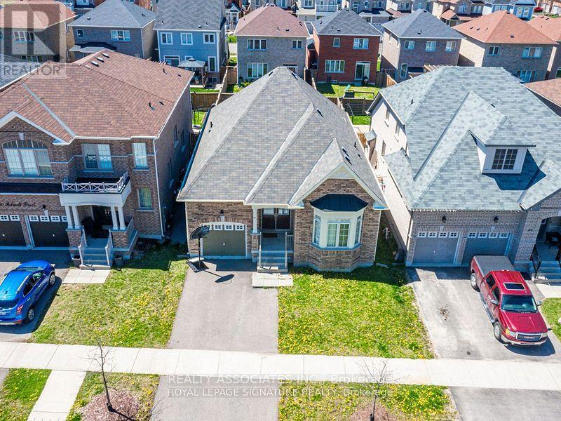64 Pedwell Street, Clarington, ON photo 21