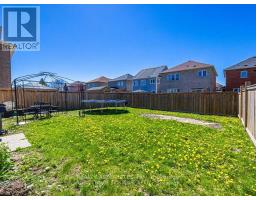 64 Pedwell Street, Clarington, ON L1B0E1 Photo 18