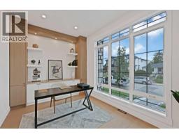5pc Bathroom - 2221 Halifax Crescent Nw, Calgary, AB T2M4E1 Photo 9